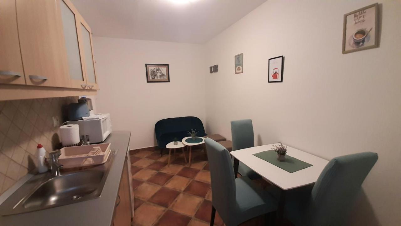 Apartment Ozana โกตอร์ ภายนอก รูปภาพ