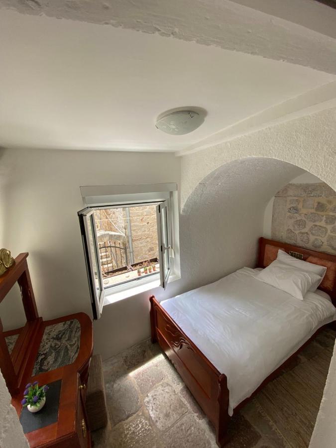 Apartment Ozana โกตอร์ ภายนอก รูปภาพ